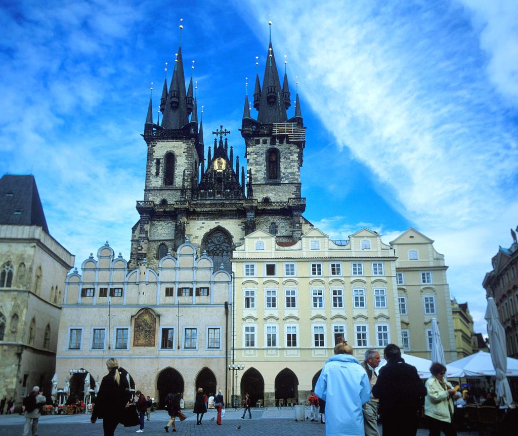『プラハの歴史地区』（チェコ）