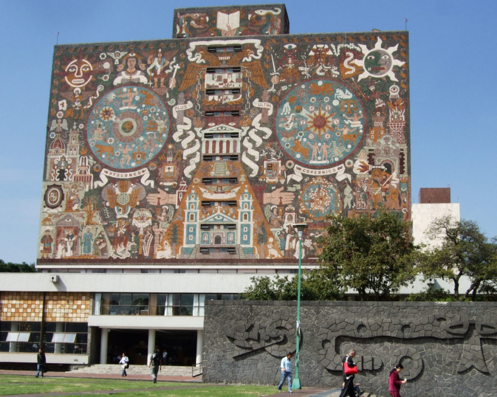 『メキシコ国立自治大学（UNAM）の中央大学都市キャンパス』（メキシコ合衆国）