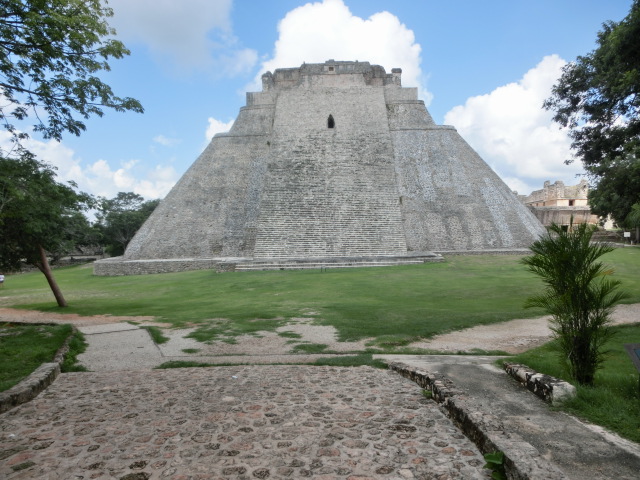 『ウシュマルの古代都市』（メキシコ合衆国）